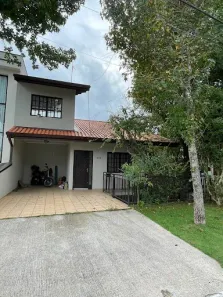 Casa de Condomínio com 3 Quartos para alugar, 286m² no Parque Nova Jandira, Jandira