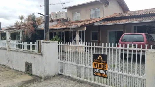 Sobrado com 6 Quartos à venda, 216m² no Itajubá II, Barra Velha