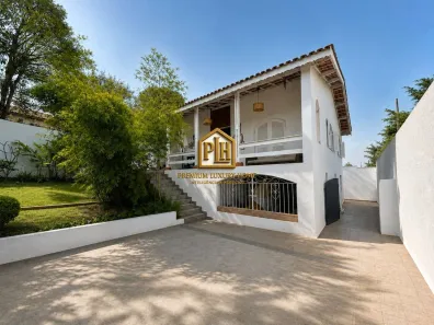 Casa com 3 Quartos à venda, 185m² no Jardim Tapajós, Atibaia
