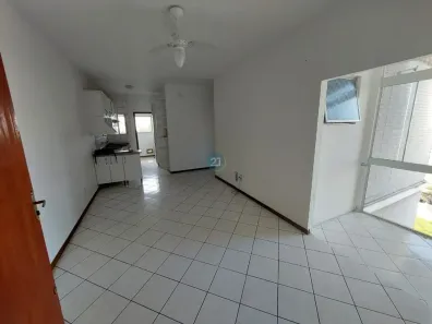 Apartamento com 3 Quartos para alugar, 73m² no Capoeiras, Florianópolis