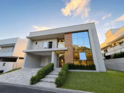 Casa de Condomínio com 3 Quartos à venda, 269m² no Cachoeira do Bom Jesus, Florianópolis