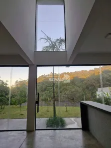 Casa de Condomínio com 3 Quartos para venda ou aluguel, 330m² no Loteamento Residencial Rio das Flores, Itatiba