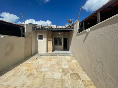 Casa com 3 Quartos à venda, 149m² no Parque Dois Irmãos, Fortaleza