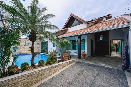 Casa com 4 Quartos à venda, 176m² no Jardim Imperador, Peruíbe