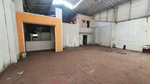 Galpão/Depósito/Armazém à venda, 293m² no Santa Tereza, Belo Horizonte