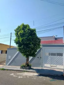 Casa com 3 Quartos à venda, 174m² no Conjunto Habitacional Alexandre Urbanas, Londrina