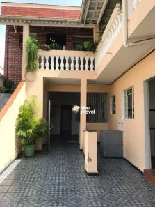 Sobrado com 4 Quartos à venda, 250m² no Vila Clarice, São Paulo