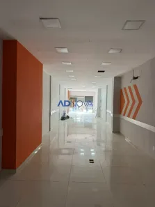 Ponto Comercial para alugar, 194m² no Madureira, Rio de Janeiro