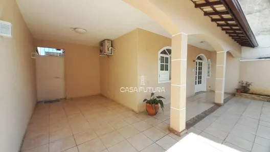Casa com 3 Quartos à venda, 132m² no São Luiz, Volta Redonda