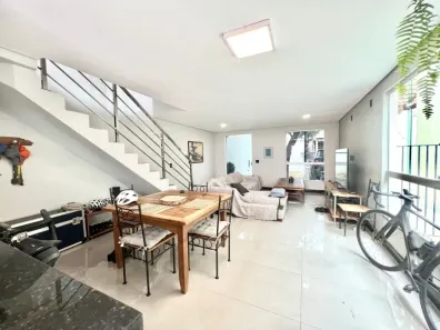 Casa com 3 Quartos à venda, 230m² no Ouro Preto, Belo Horizonte