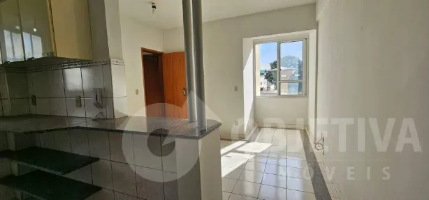 Apartamento com 2 Quartos para alugar, 60m² no Saraiva, Uberlândia