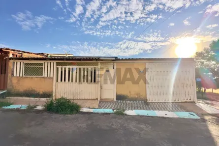Casa com 4 Quartos à venda, 216m² no Samambaia Norte, Brasília