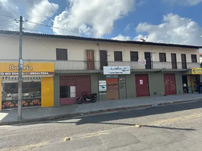 Apartamento com 1 Quarto para alugar, 30m² no Lagoa Redonda, Fortaleza