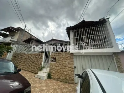 Casa com 3 Quartos à venda, 360m² no Minascaixa, Belo Horizonte