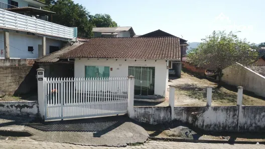 Casa com 3 Quartos à venda, 210m² no Itoupava Central, Blumenau