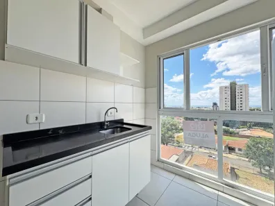 Apartamento com 2 Quartos para alugar, 45m² no Zona 07, Maringá