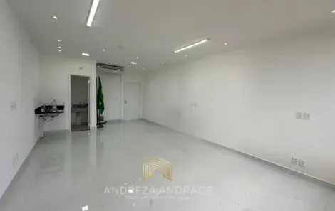 Sala Comercial à venda, 35m² no Adrianópolis, Manaus