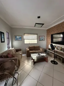 Casa com 5 Quartos para alugar, 300m² no Vinhais, São Luís