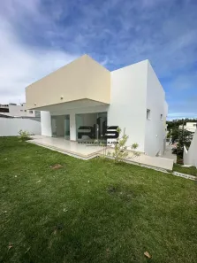 Apartamento com 4 Quartos para alugar, 10m² no Alphaville II, Salvador