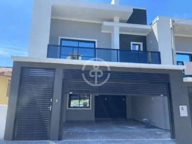Sobrado com 2 Quartos para alugar, 130m² no Neva, Cascavel