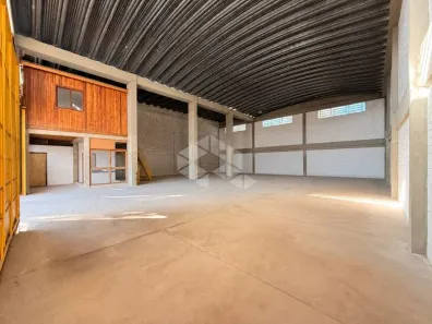 Galpão/Depósito/Armazém para alugar, 450m² no Vila Eunice Velha, Cachoeirinha