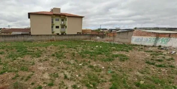 Lote/Terreno à venda, 702m² no Guaraituba, Colombo