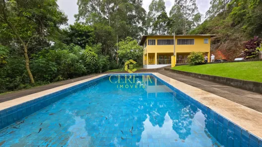 Fazenda/Sítio com 4 Quartos à venda, 325m² no Rui Sanglard, Nova Friburgo