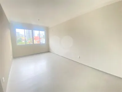 Apartamento com 2 Quartos para alugar, 49m² no Bom Jesus, Porto Alegre