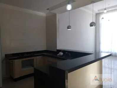 Casa de Condomínio com 3 Quartos para alugar, 180m² no Parque Ortolândia, Hortolândia