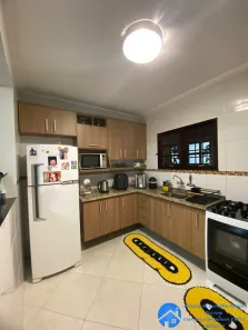 Casa com 3 Quartos à venda, 230m² no Vila Sul Americana, Carapicuíba
