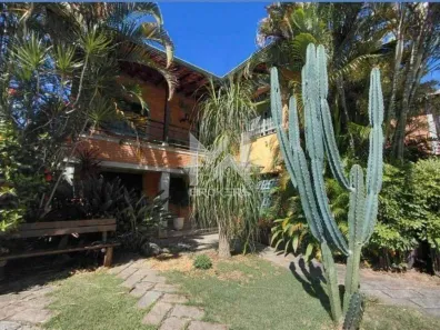 Casa com 5 Quartos à venda, 241m² no Centro, Vinhedo