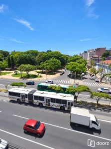 Apartamento com 2 Quartos à venda, 73m² no Centro Histórico, Porto Alegre
