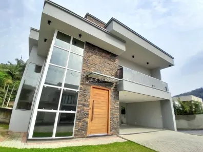 Casa com 4 Quartos para alugar, 220m² no Guabiruba Sul, Guabiruba