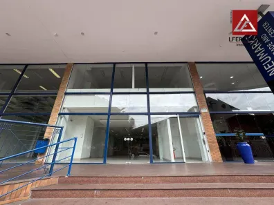 Sala Comercial para alugar, 432m² no Centro, Blumenau