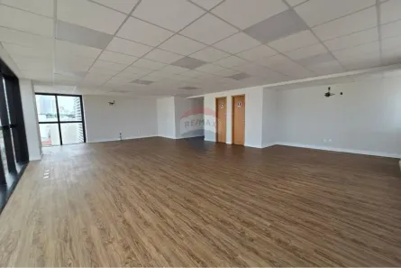 Sala Comercial com 1 Quarto à venda, 86m² no Batista Campos, Belém