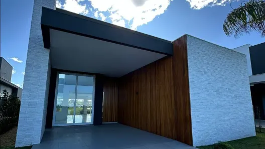 Casa com 3 Quartos à venda, 263m² no , Torres