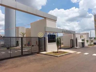 Apartamento com 2 Quartos à venda, 39m² no Vila Mutirão I, Goiânia