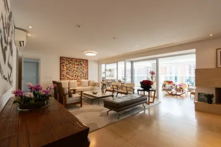 Apartamento com 4 Quartos à venda, 335m² no Vila Uberabinha, São Paulo
