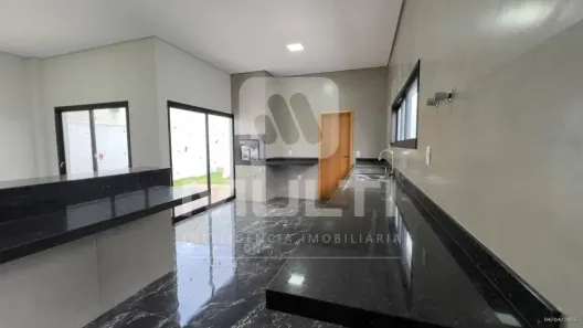 Casa de Condomínio com 3 Quartos à venda, 221m² no Granja Marileusa, Uberlândia