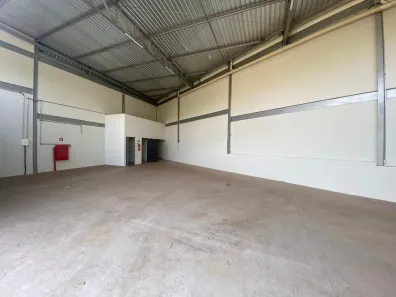 Galpão/Depósito/Armazém para alugar, 193m² no Luizote de Freitas, Uberlândia