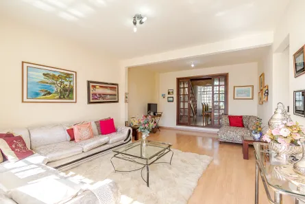 Sobrado com 5 Quartos à venda, 239m² no Bairro Alto, Curitiba