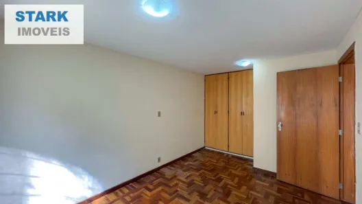 Casa com 2 Quartos para alugar, 65m² no Vera Cruz, Contagem