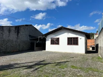 Casa com 2 Quartos para alugar, 70m² no Itinga, Joinville