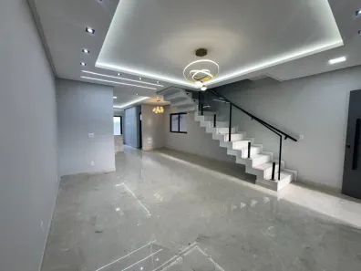 Casa com 3 Quartos à venda, 208m² no Morada de Laranjeiras, Serra