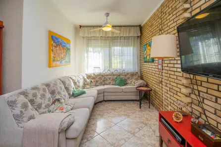 Casa com 4 Quartos à venda, 153m² no Jardim Itu, Porto Alegre
