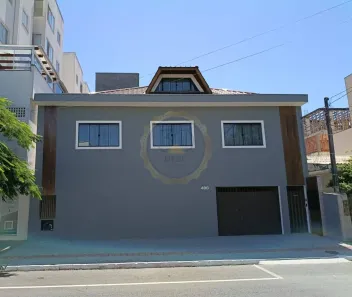 Casa com 3 Quartos à venda, 252m² no Municípios, Balneário Camboriú