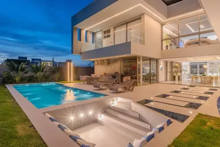 Casa de Condomínio com 5 Quartos à venda, 850m² no Cidade Alpha, Eusébio