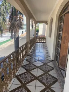 Sobrado com 5 Quartos à venda, 326m² no Cazeca, Uberlândia