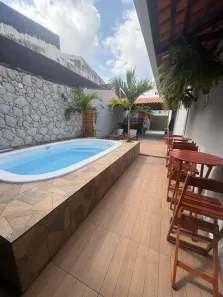 Casa com 6 Quartos para alugar, 300m² no Umarizal, Belém