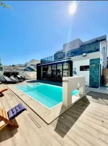Casa de Condomínio com 4 Quartos à venda, 311m² no Viverde I, Rio das Ostras